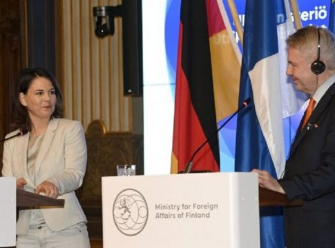 Γερμανία: Η ένταξη της Φινλανδίας και της Σουηδίας στο ΝΑΤΟ πρέπει να επικυρωθεί χωρίς άλλη καθυστέρηση