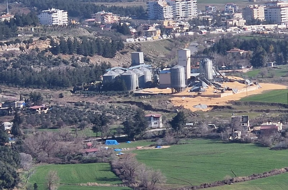 Σεισμός Τουρκία: Η ελληνική αποστολή ανακάλυψε ρήγμα εκατοντάδων μέτρων