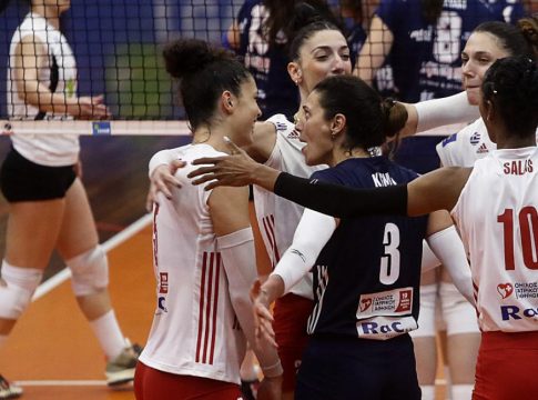 Ντούκλα Λίμπερετς – Ολυμπιακός 1-3: Στα προημιτελικά του CEV Cup ο Θρύλος