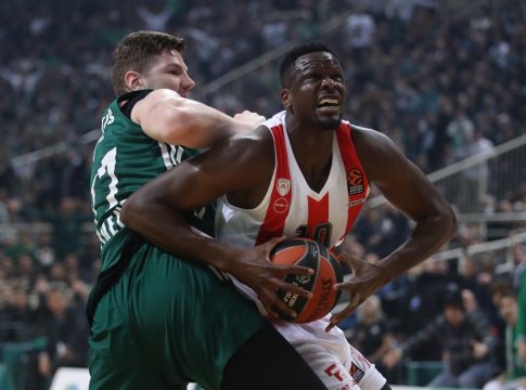 Σεφ με 2.84, Βιτόρια με 2.30