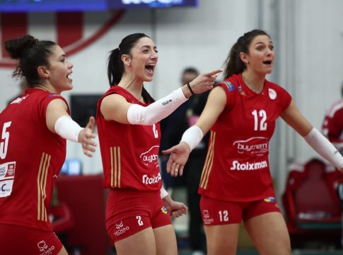Σαρωτικός ο Ολυμπιακός, παρέσυρε τη Λίμπερετς και έκανε το πρώτο βήμα (3-0)