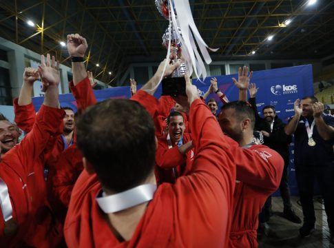 Ολυμπιακός: Η απονομή στους Κυπελλούχους (pics)