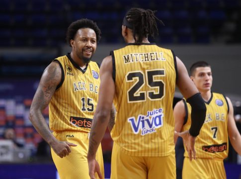 ΑΕΚ – Λιμόζ 82-72: Απίθανη ανατροπή για την Ένωση και βήμα πρόκρισης