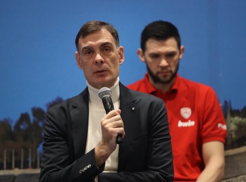 Μπαρτζώκας: «Δεν θεωρούμε τον εαυτό μας φαβορί»