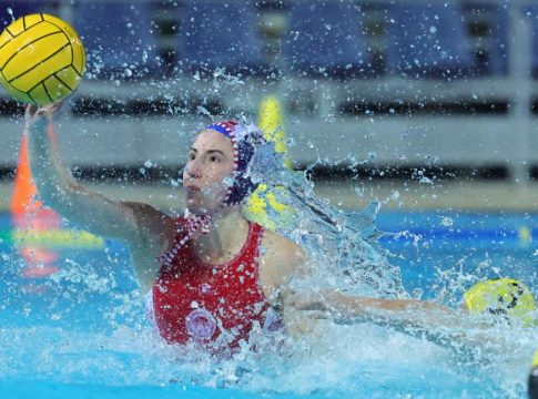 Ισοπέδωσε την ΑΕΚ ο Ολυμπιακός (14-1)