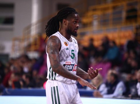 Λι: «Πρέπει να τελειώνουμε καλύτερα τα παιχνίδια μας»