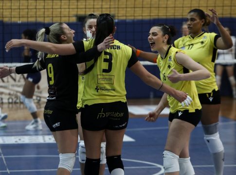 ΑΕΚ – Θέτις 3-0: 16η σερί νίκη για την Ένωση