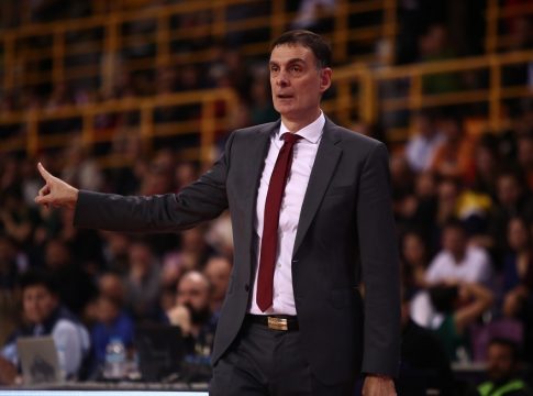 Ποιον ξένο άφησε εκτός 12αδας με Περιστέρι ο Μπαρτζώκας