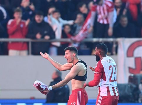 Τα «έχωσε» στον διαιτητή ο Βρουσάι: «Οι αποφάσεις του επηρέασαν το παιχνίδι – Ηθελα να κλάψω»
