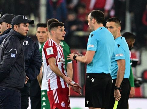 Το ρεζιλίκι του Πινέιρο και του VAR με αποδείξεις: Οι δύο φάσεις που τα λένε όλα για την κλοπή στο Καραϊσκάκη (vids)