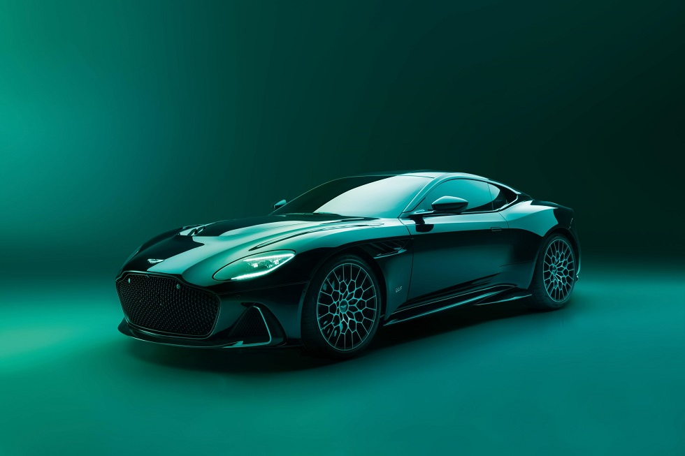 Aston Martin DBS 770 Ultimate: Aποχαιρετισμός στα όπλα