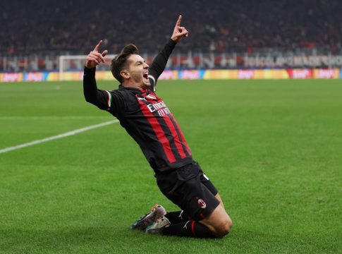 Προβάδισμα με Ντίαθ για τη Μίλαν (vid)