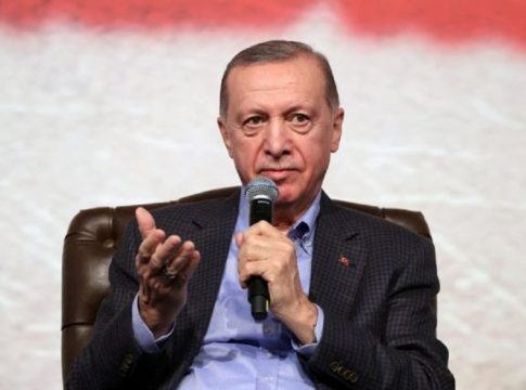 Ερντογάν: «Η Ελλάδα αυξάνει την ένταση – Παρενοχλεί τον εναέριο χώρο, τα αεροπλάνα και τους ψαράδες μας»