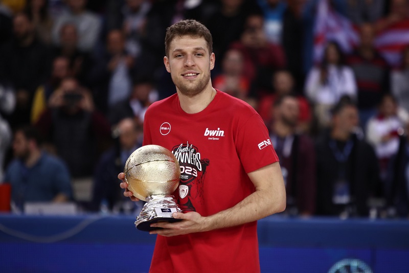 Σάσα Βεζένκοφ: Στον αστερισμό ενός MVP (vids)