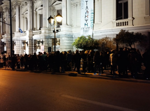 Να μην υποτιμάμε τη διαμαρτυρία