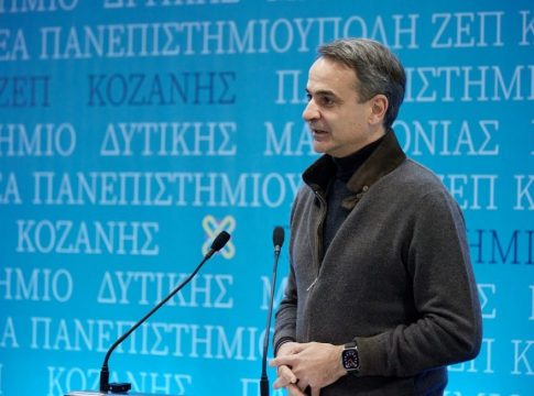 Μητσοτάκης: Μπαράζ εξαγγελιών και η εικόνα μιας «πρακτικής» κυβέρνησης