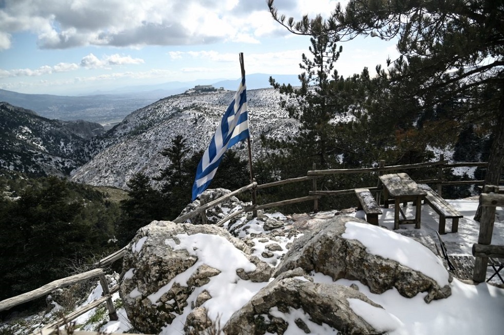 Καιρός: Έρχονται χιονοκαταιγίδες και τσουχτερό κρύο – Στα λευκά και η Αττική