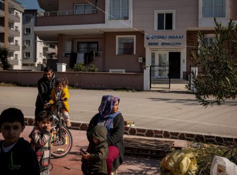 Σεισμός Τουρκία: Πώς η πόλη Ερζίν άντεξε τους σεισμούς