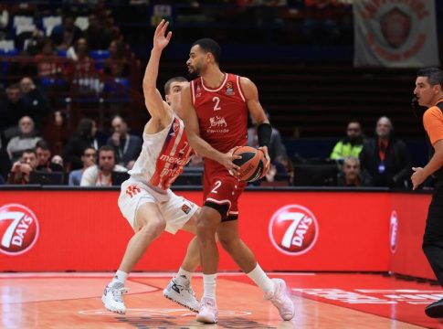 «Χαμογέλασε» και πάλι η Αρμάνι (74-68)
