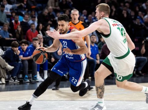 Εφές – Ζαλγκίρις 80-70: Σημαντική νίκη οκτάδας για την Εφές