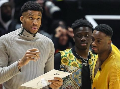 Γιάννης Αντετοκούνμπο σε Γουέιντ: «Είμαι μεγάλος θαυμαστής σου, τα έκανες όλα με τον σωστό τρόπο»