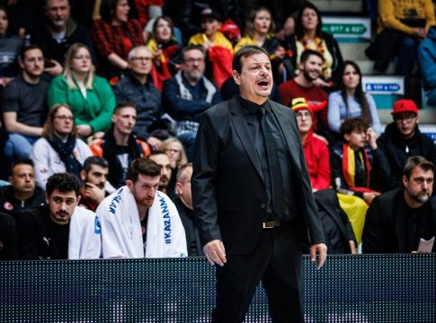 Έξαλλος ο Αταμάν για τον αποκλεισμό της Τουρκίας: «Μ@λ@κίες της FIBA»