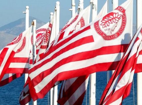 Σκληρό μήνυμα: «Μην ξαναπιάσεις στο στόμα σου τον Ολυμπιακό, Μπαλτάκο φασίστα»