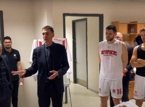 Ολυμπιακός: Η ηγετική ομιλία του Μπαρτζώκα μετά τη νίκη κόντρα στη Φενέρ (vid)