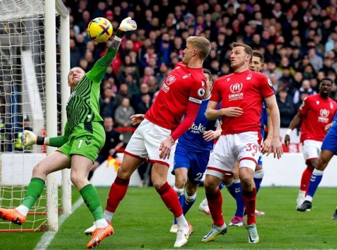 Νότιγχαμ Φόρεστ – Εβερτον 2-2: Ματσάρα και μοιρασιά με… κερδισμένη τη Νότιγχαμ