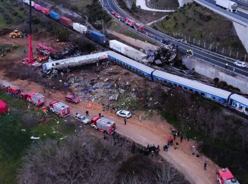 Τέμπη: «Λανθασμένοι χειρισμοί και παραλείψεις οδήγησαν στο δυστύχημα» – Η απολογία του επιθεωρητή του ΟΣΕ