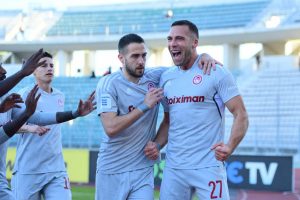«Ξεκλειδώνοντας» τις άμυνες