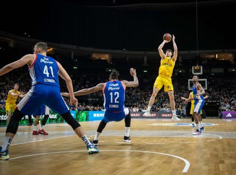 Άλμπα – Αναντολού Εφές 95-93: Μπαμ στην Euroleague, στα σχοινιά η Εφές!