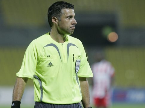 Τσίκινης: «Δεν θα τελειώσει εύκολα το πρωτάθλημα – Κι ο Κολίνα να ερχόταν να παίξει θα τσαλακωνόταν»