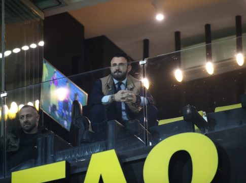 Άρης: Δίπλα σε Τερζή και παίκτες ο Καρυπίδης