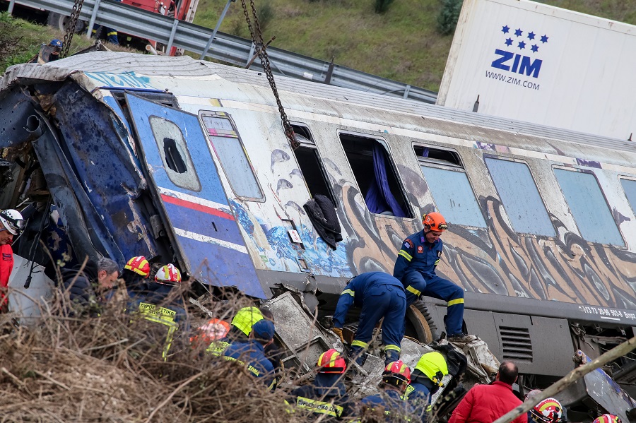 Τέμπη: Στους 46 οι νεκροί από το τραγικό δυστύχημα