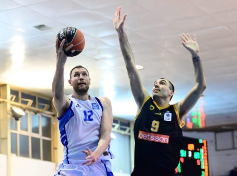 Μαυροκεφαλίδης για πανό στη Νίκαια: «Όφειλα να στηρίξω την κίνηση ως ένδειξη πένθους»