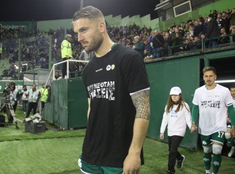 Σένκεφελντ: «Ο δρόμος είναι μακρύς, αλλά ο τίτλος θα ήταν κάτι το υπέροχο»