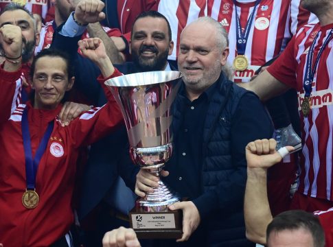 Κουντούρης: «Θα συνεχίσουμε να προσπαθούμε να κάνουμε τον κόσμο του Ολυμπιακού υπερήφανο»