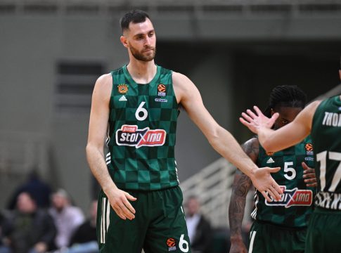 Τρία ρεκόρ καριέρας για τον Παπαγιάννη απέναντι στην Μπάγερν