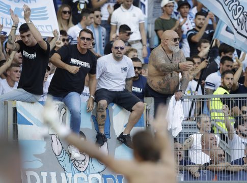 Η ιταλική ομοσπονδία ερευνά αντισημιτικά συνθήματα οπαδών της Λάτσιο