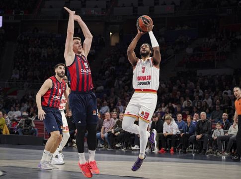 Μπασκόνια – Μονακό 93-102: Μεγάλο «διπλό» για τους Μονεγάσκους στη «μάχη» της 4άδας