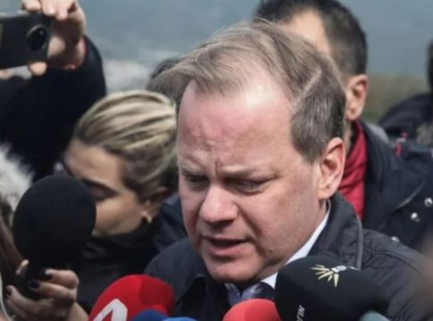 Οικονόμου: Κανονικά στα ψηφοδέλτια της ΝΔ ο Κώστας Καραμανλής