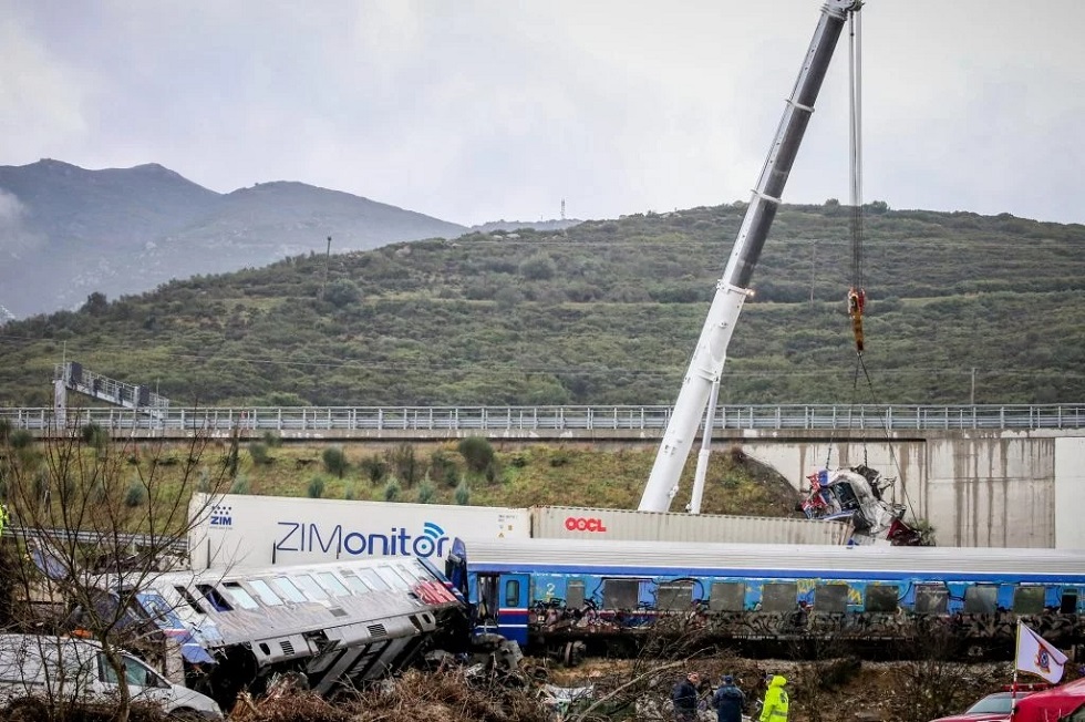 Τέμπη: Την ώρα της τραγωδίας ακούγονταν τραγούδια στο σταθμαρχείο Λάρισας