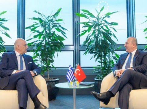 Τέλος στα σενάρια πολέμου – Μπαίνουμε στην εποχή των ισχυρών συμβολισμών