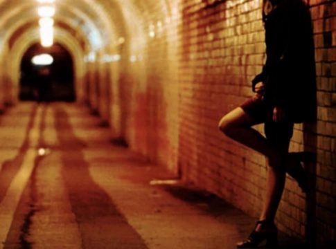 Νέα Σμύρνη: Κύκλωμα μαστροπεία ανήλικων πίσω από τη 14χρονη – Ο ρόλος του Ταχήρ και το μυστήριο με τον Ρουσλάν