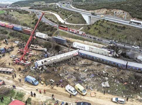 Τέμπη: 8 αλήθειες και 3 μύθοι για την τραγωδία