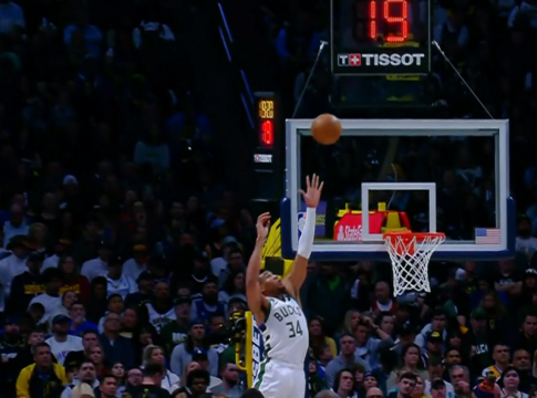 Τι έκανες ρε Γιάννη; Το τρομερό άλμα του Greek Freak κόντρα στους Νάγκετς (vid)