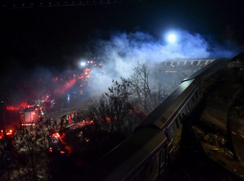 Τέμπη: Νέα ερωτήματα για το βράδυ της σύγκρουσης – Ποιος έσβησε με μπλάνκο τις αλλαγές βάρδιας;