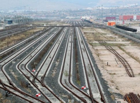 Τέμπη: Θα ξαναμπούν τα τρένα στις ράγες; Στον αέρα τα δρομολόγια Αθήνα – Θεσσαλονίκη