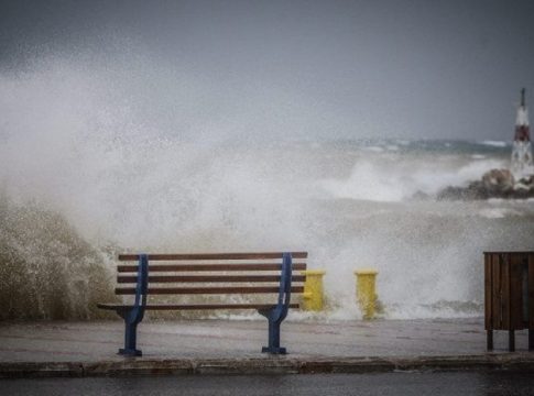 Πώς θα εξελιχθεί η κακοκαιρία τις επόμενες ώρες – Τα τελευταία δεδομένα